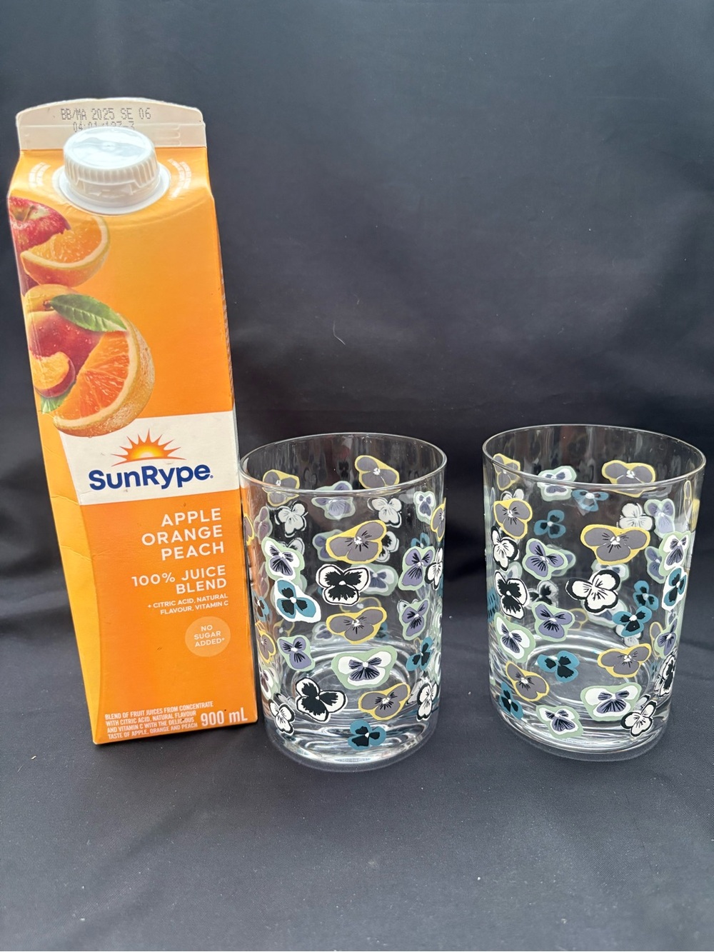 Hand painted pansy Glasses